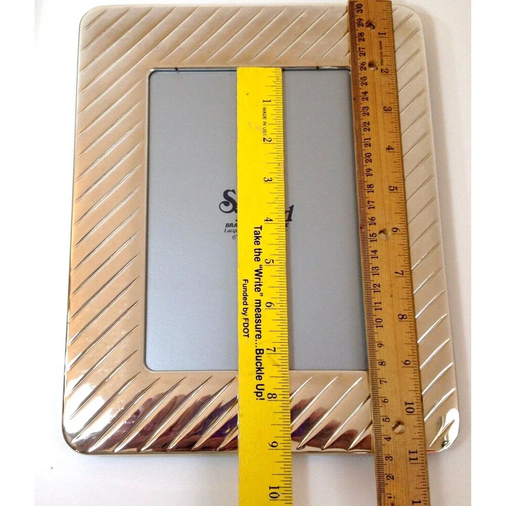 Beautiful Vintage Silver Plated Solid Brass Photo Frame 5 x 7 photo